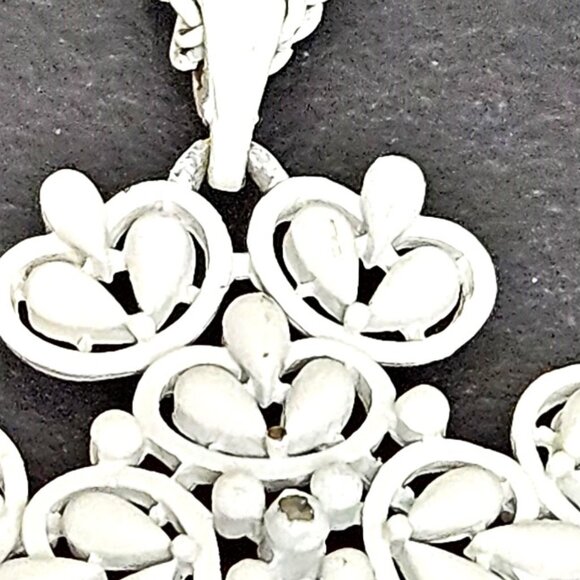 VintageTrifari White Enamel Chain and Pendant Cross Necklace - Picture 8 of 10